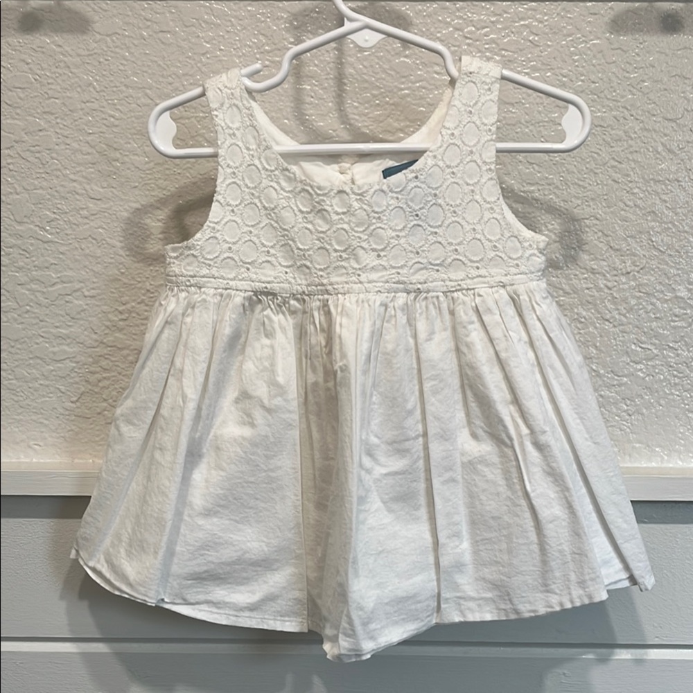 Baby GapWhite Sleeveless Baby doll top